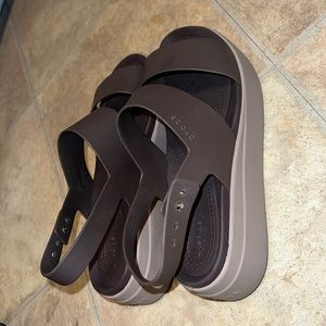Croc platform sandals